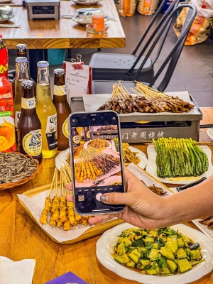 赤峰老周燒烤店地址電話號碼-第1張圖片