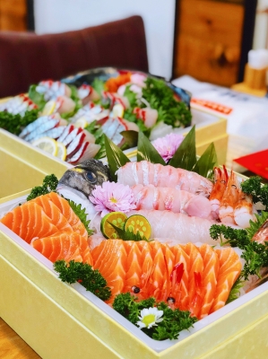 赤峰日料外賣(mài)電話(huà)多少號(hào)啊-第1張圖片