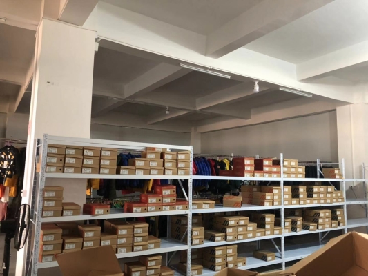 赤峰網(wǎng)紅電商基地地址電話號(hào)碼-第1張圖片