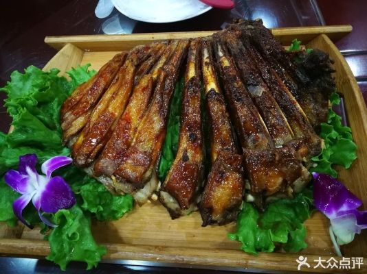 赤峰蒙餐接待中心電話號碼查詢-第1張圖片