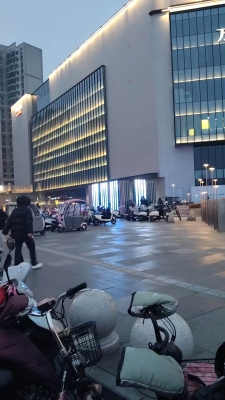 赤峰萬悅城哈尼路店電話號碼-第1張圖片