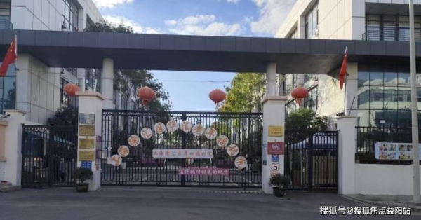 赤峰探店剪發(fā)電話地址查詢號碼-第1張圖片