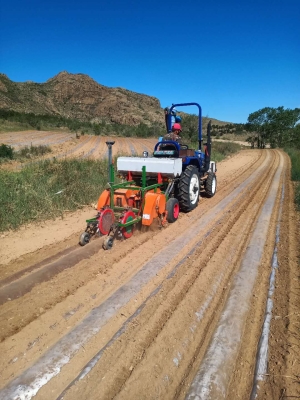 赤峰八零農(nóng)莊電話多少啊-第1張圖片
