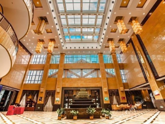 赤峰盛泰大酒店電話地址查詢-第1張圖片