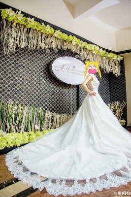 赤峰影樓租禮服電話號(hào)碼多少-第1張圖片