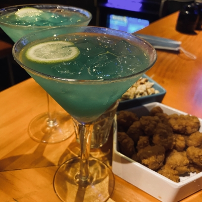 赤峰里昂酒館電話地址是多少號-第1張圖片