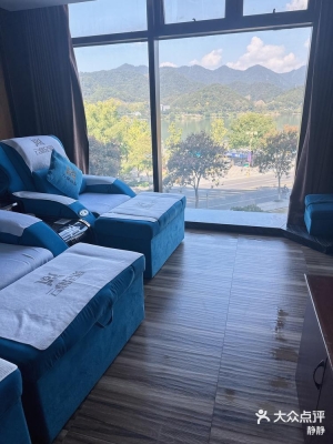 赤峰云鼎包廂電話號(hào)碼查詢-第1張圖片