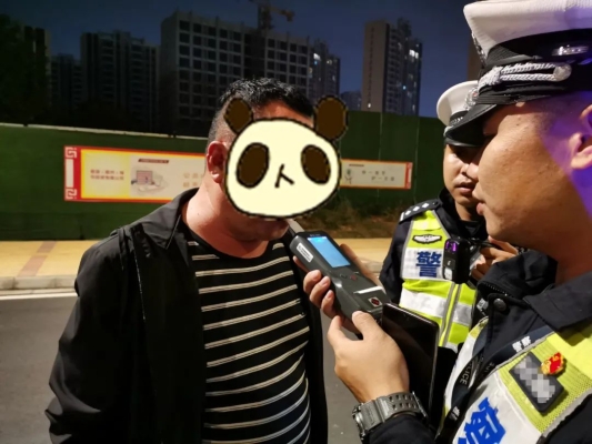 赤峰壹豐代駕服務(wù)電話號(hào)碼-第1張圖片