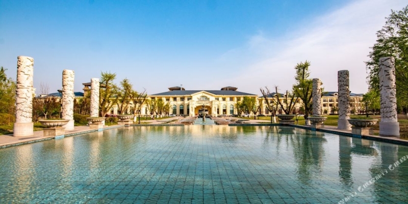 赤峰合潤(rùn)生態(tài)大酒店電話(huà)號(hào)碼-第1張圖片