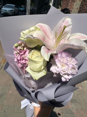 赤峰鮮花綠植店推薦電話是多少-第1張圖片