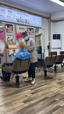 赤峰至尊理發(fā)店電話地址查詢-第1張圖片