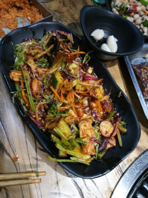 赤峰佳琪烤肉電話號(hào)碼多少-第1張圖片