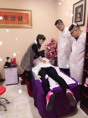 赤峰新華小區(qū)按摩電話號(hào)碼多少-第1張圖片