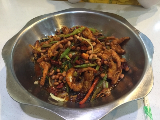 赤峰附近美食團(tuán)購(gòu)群電話號(hào)碼-第1張圖片