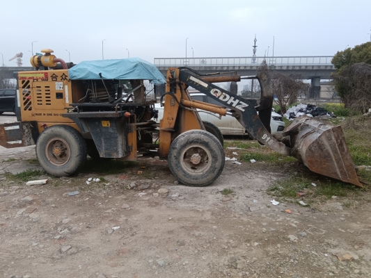 赤峰鏟車出租附近電話號碼查詢-第1張圖片