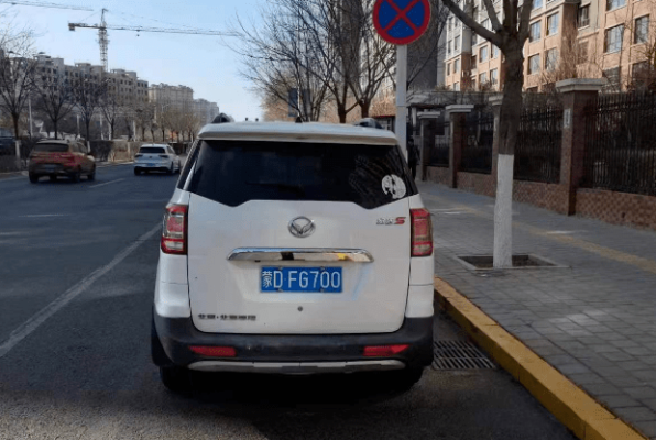 赤峰電動(dòng)車送頭盔電話號(hào)碼-第1張圖片