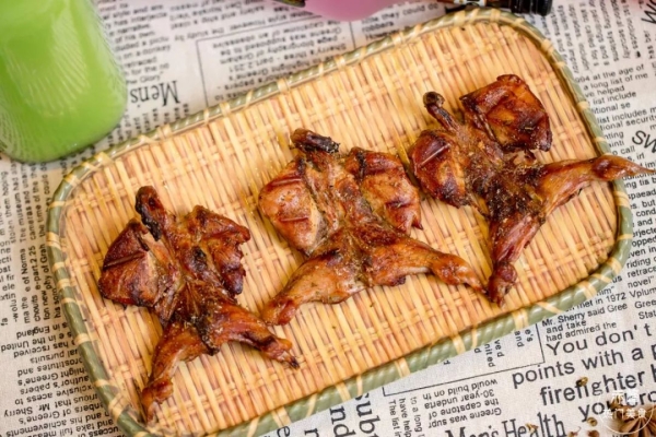 赤峰彪哥烤串地址電話(huà)號(hào)碼-第1張圖片