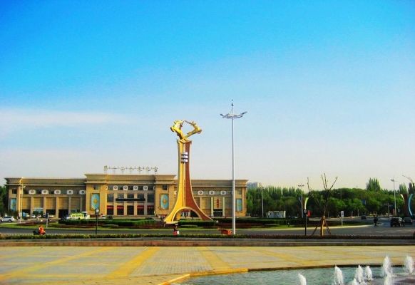 赤峰華興內(nèi)衣店地址電話號(hào)碼-第1張圖片