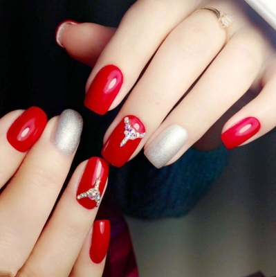 赤峰美甲永業(yè)店電話號碼-第1張圖片