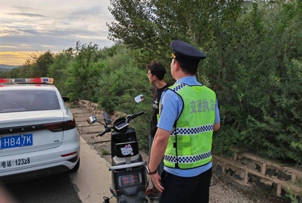 赤峰平莊收費(fèi)站電話號(hào)碼-第1張圖片