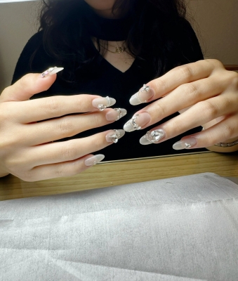 赤峰市優(yōu)米美甲店電話(huà)號(hào)碼-第1張圖片