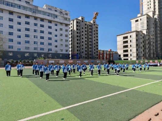 赤峰市體能訓(xùn)練班-第1張圖片