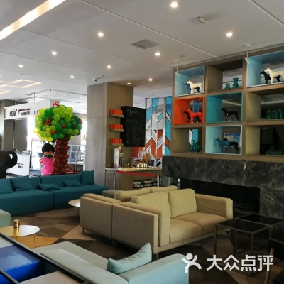 赤峰華庭智選賓館電話號(hào)碼-第1張圖片