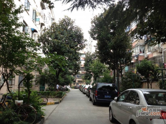 赤峰小區(qū)改造施工隊(duì)電話號(hào)碼-第1張圖片