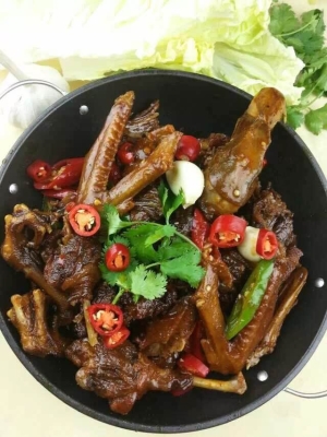 赤峰粵湘菜館電話地址查詢-第1張圖片