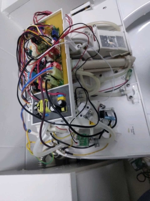 赤峰修冷藏大箱的師傅電話號(hào)碼-第1張圖片