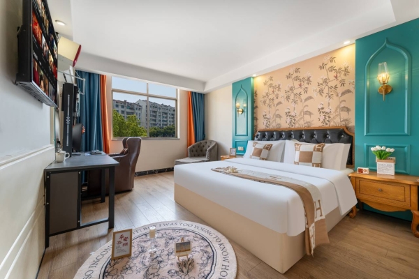 赤峰敖漢電競(jìng)酒店電話號(hào)碼-第1張圖片