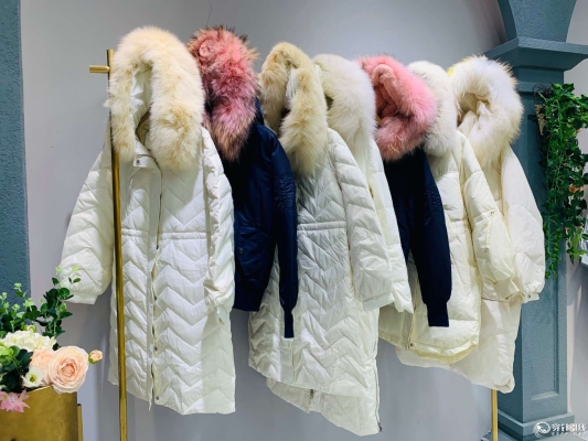 赤峰楊陽(yáng)女裝直播間電話-第1張圖片