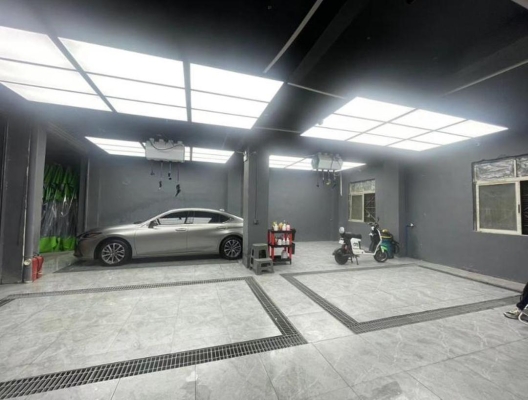 赤峰機(jī)車美容店地址電話號(hào)碼-第1張圖片