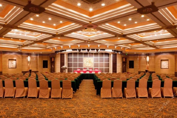 赤峰酒店親子房團(tuán)購電話號碼-第1張圖片