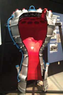 赤峰猛禽發(fā)動機維修電話號碼-第1張圖片