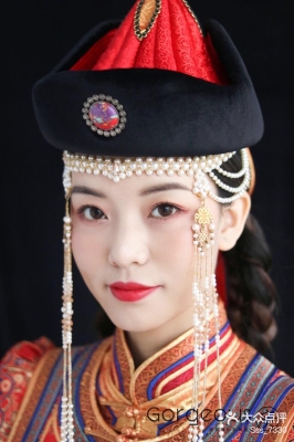 赤峰蒙族化妝師招聘電話號碼-第1張圖片