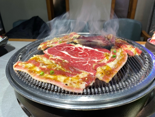 赤峰老西塔燒烤地址電話號碼-第1張圖片