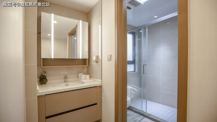 赤峰方形淋浴房招商電話號(hào)碼-第1張圖片