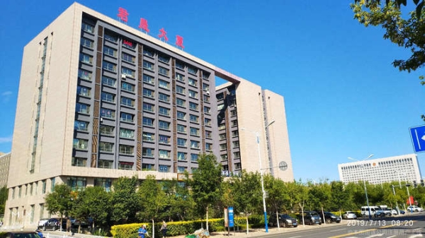 赤峰政府大樓招聘電話是多少號(hào)-第1張圖片