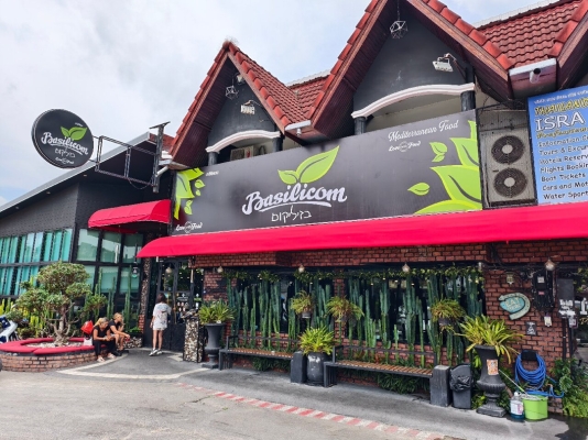 赤峰沙灘酒吧在哪里呀電話號(hào)碼-第1張圖片