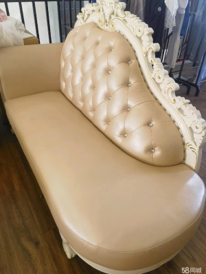 赤峰眾聯(lián)廣場(chǎng)nb店電話號(hào)碼-第1張圖片