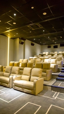 赤峰裕維影城vip廳電話號碼-第1張圖片