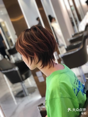 赤峰蒂梵發(fā)型店地址電話號碼-第1張圖片