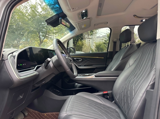 赤峰上汽大通專賣店電話號碼-第1張圖片