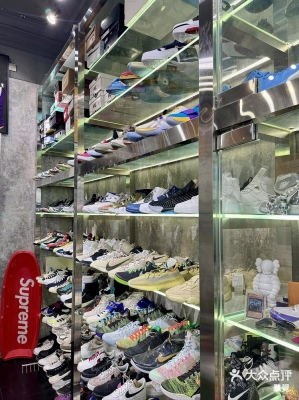 赤峰奢侈品集合店電話號碼-第1張圖片