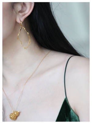 赤峰修金耳飾電話地址查詢號碼-第1張圖片