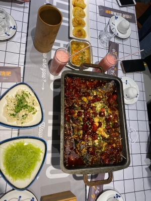 赤峰小酒窩音樂烤吧電話-第1張圖片