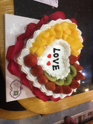 赤峰優(yōu)米蛋糕店電話號(hào)碼-第1張圖片