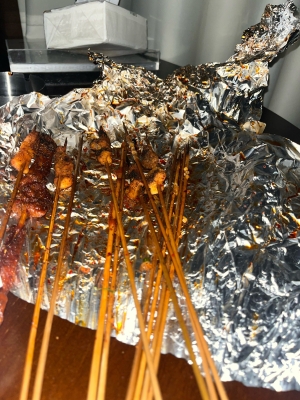 赤峰市老頭燒烤電話號碼-第1張圖片