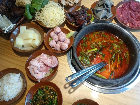 赤峰市美食涮鍋店電話號(hào)碼-第1張圖片